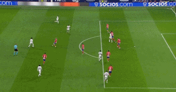 巴萨近16场15场失球，防线堪忧